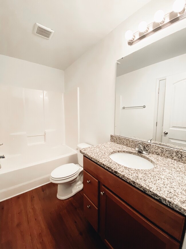 Building Photo - 335 Flat Cove Rd