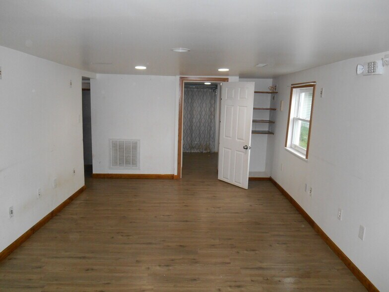 Building Photo - 161-1 Columbus Ave