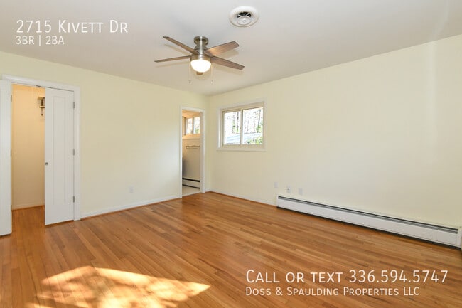 Building Photo - 2715 Kivett Dr