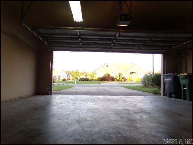 Building Photo - 2025 Glenn Arbor Ct