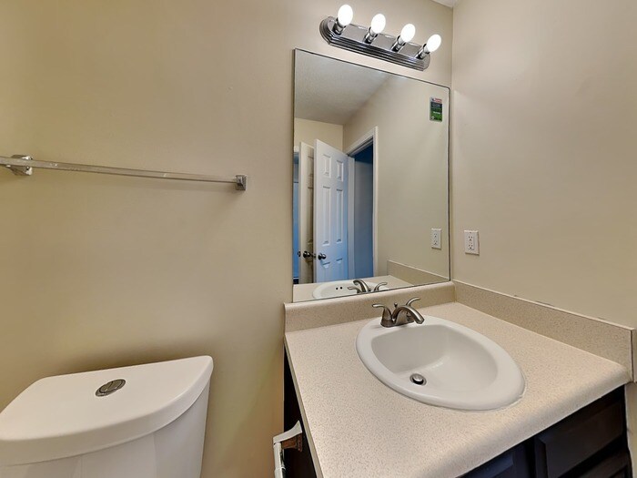 Building Photo - 6095 Trotters Cir