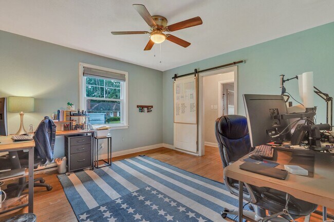 Building Photo - Charming 3-Bedroom Home in Savannah’s Parkside Neighborhood