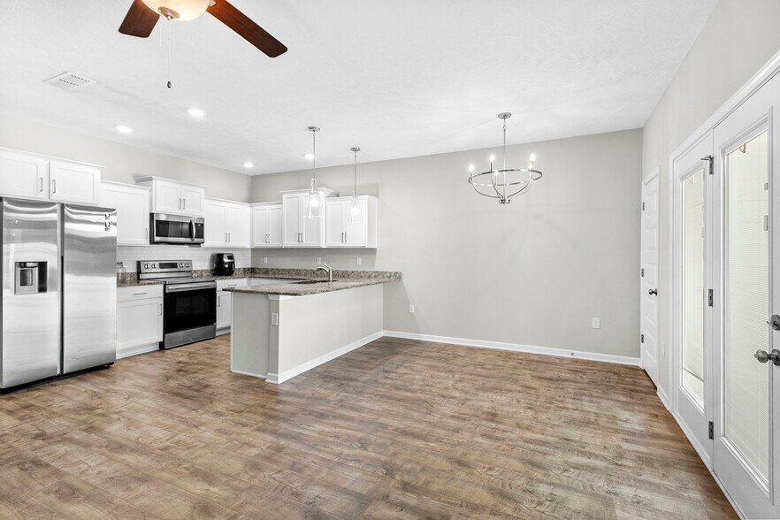 Building Photo - 4204 Spyglass Dr