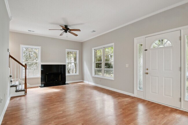 Building Photo - Charming 3 Bedroom Rental in Bluffton, SC ...