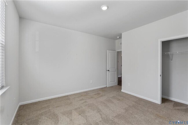 Building Photo - 11140 Chappell Crk Cir