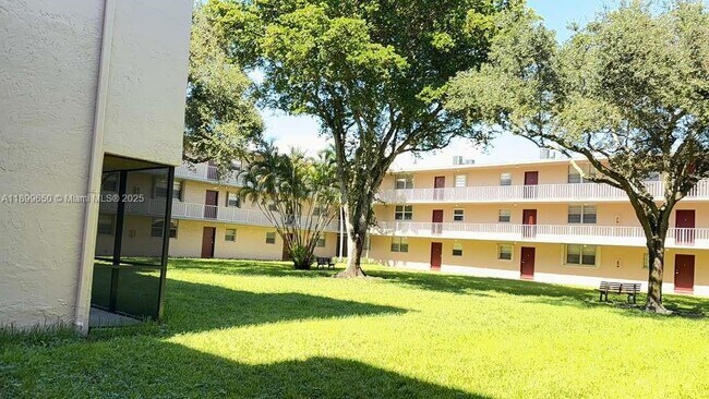 Building Photo - 7175 Orange Dr
