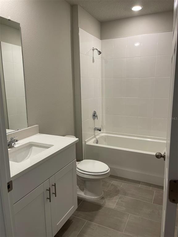 Building Photo - 5295 Meredrew Ln