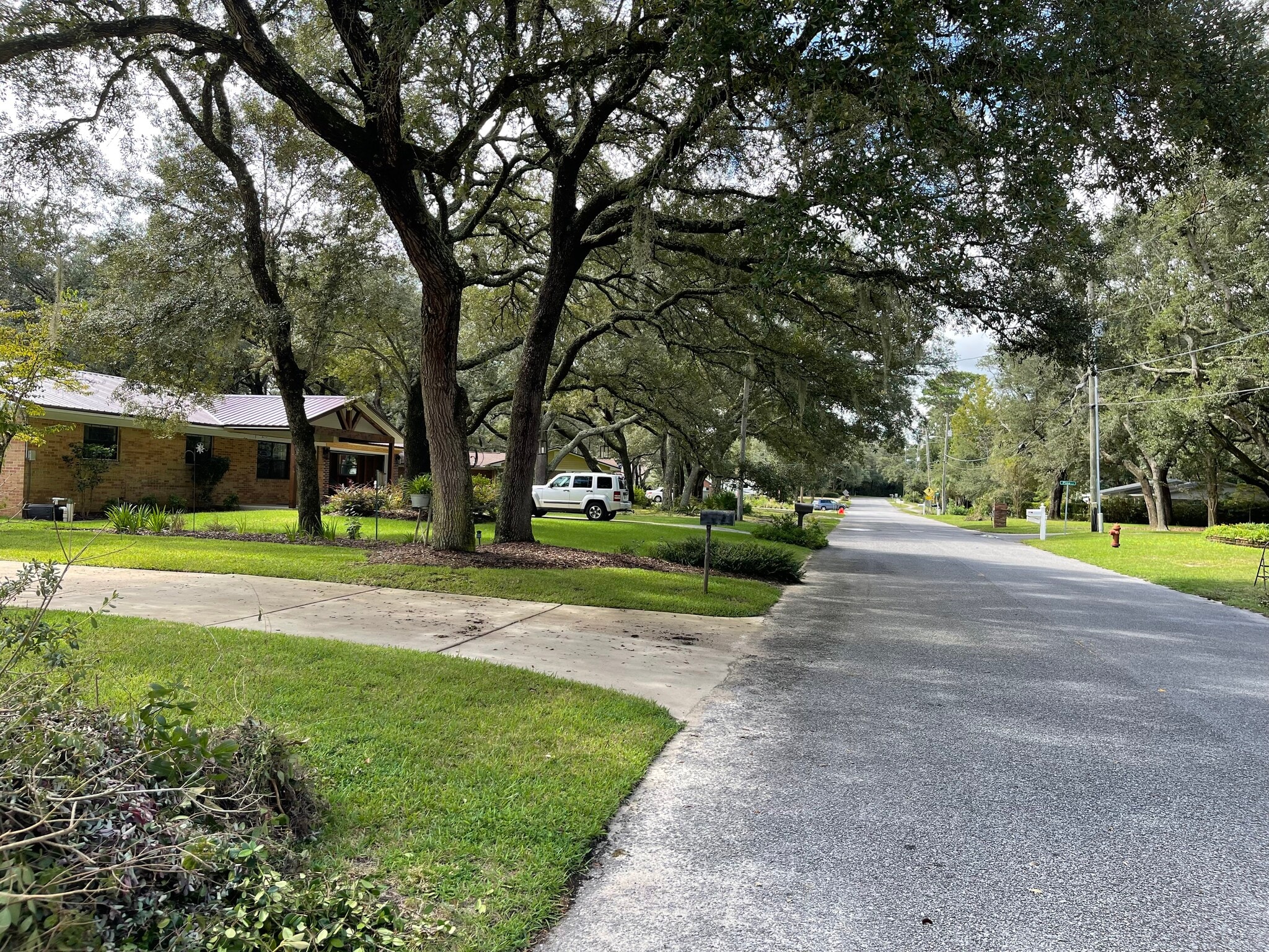 Building Photo - 173 Grandview Ave