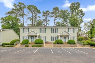 Building Photo - 425 Cityview Ln