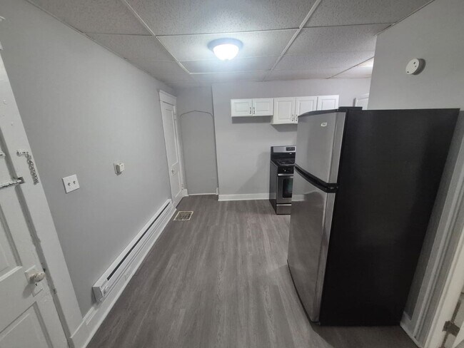 Building Photo - 609 McKinney Ave