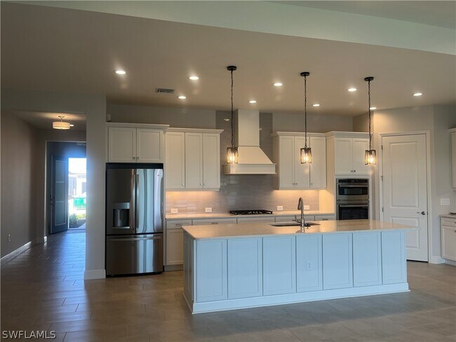 Building Photo - 4062 Aquila Pl