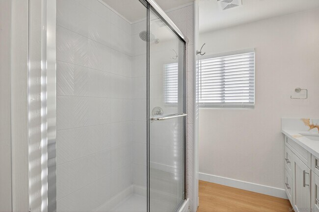 Building Photo - 4060 Rosarita Dr