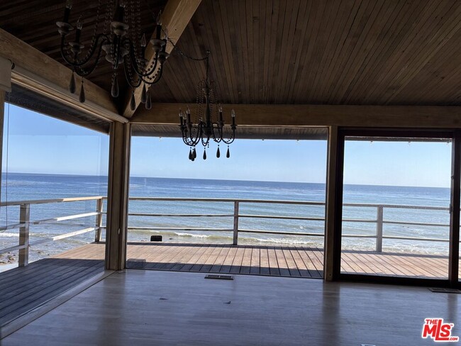 Building Photo - 26636 Latigo Shore Dr