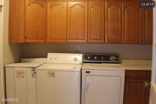 Building Photo - 4 br, 2 bath House - 1060 Hull Rd