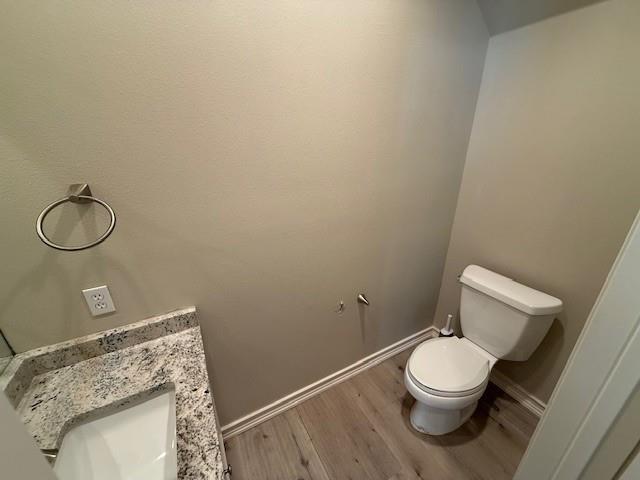Building Photo - 5600 Wolf Ct