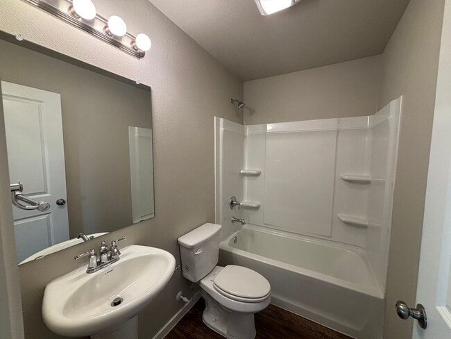 Building Photo - Get Rental In Upland West Available