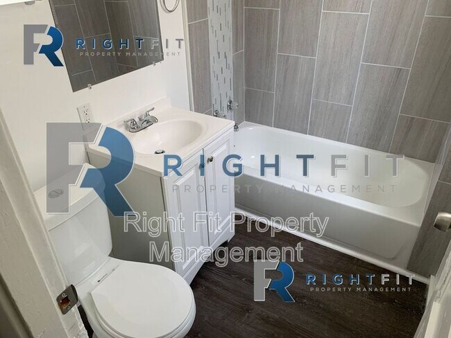 Building Photo - 1154 Atwood Ave