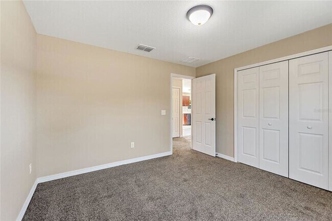 Building Photo - 3/2 House Rental South of Ocala!