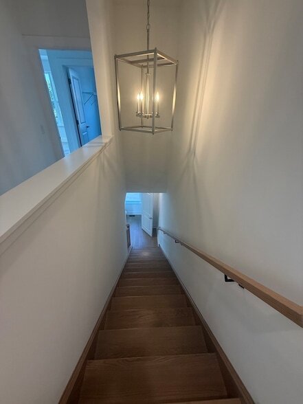 Building Photo - 1191 Gateway Ct