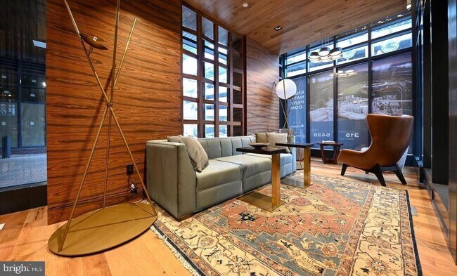 Building Photo - 70 N St SE