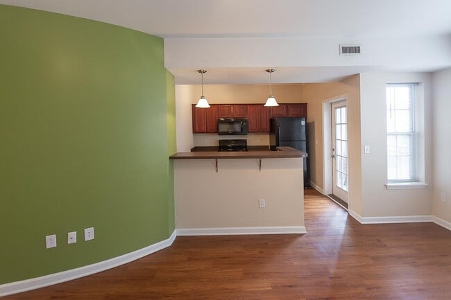 Interior Photo - Morton Mansions Apartments