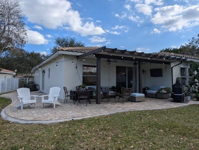 Building Photo - 4427 NW 41st Pl