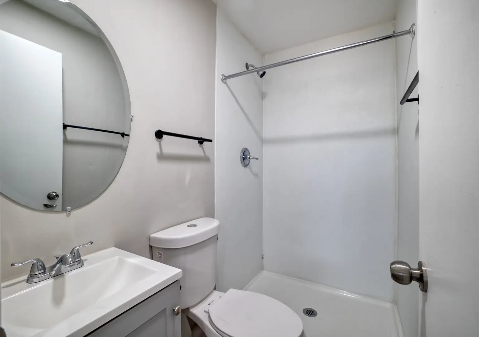 Building Photo - 1005 N Center Ave