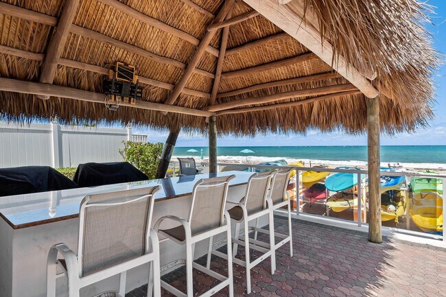 Building Photo - 3700 Galt Ocean Dr