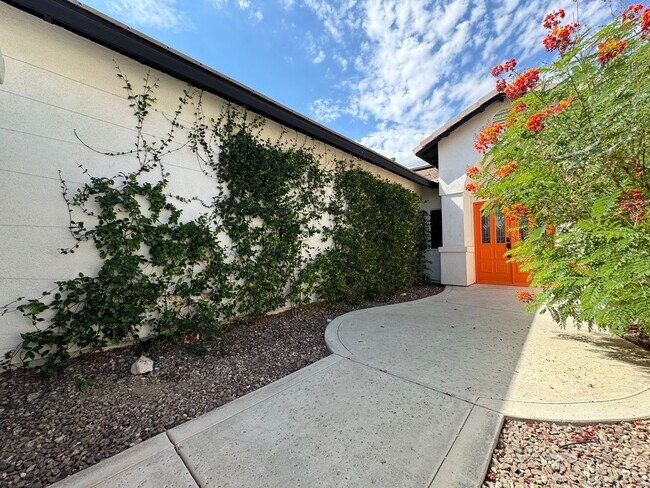 Building Photo - COMING SOON!!! 4 Bedroom / 2 Bath House with Solar in Desert Hot Springs!