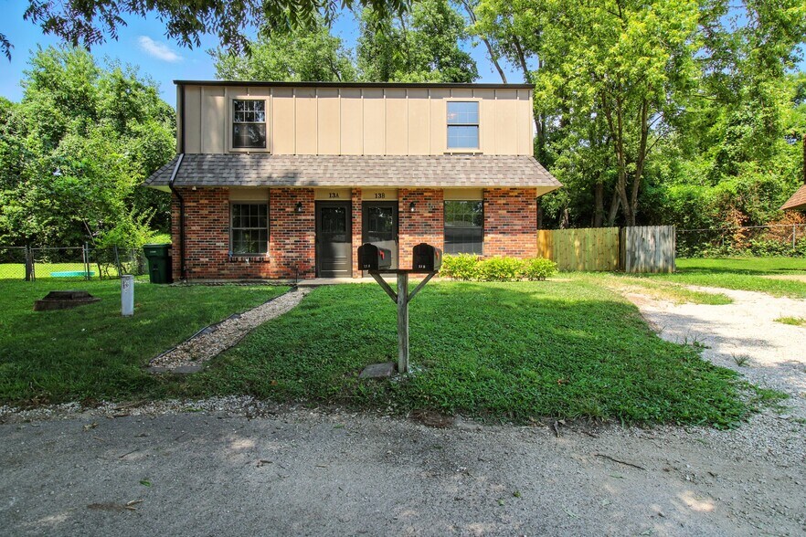 Building Photo - 13 Miller Park Rd