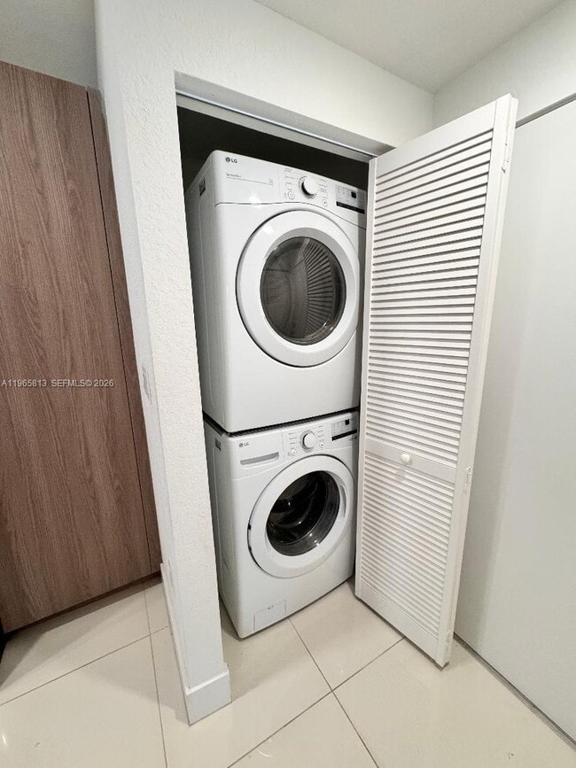 Building Photo - 1167 NW 2nd Ter