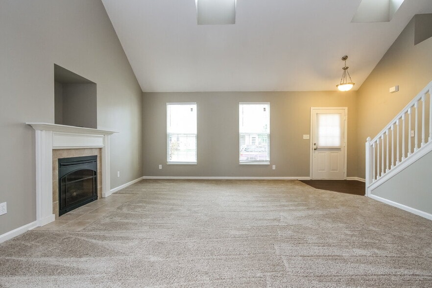 Building Photo - 931 Kimberly Ave