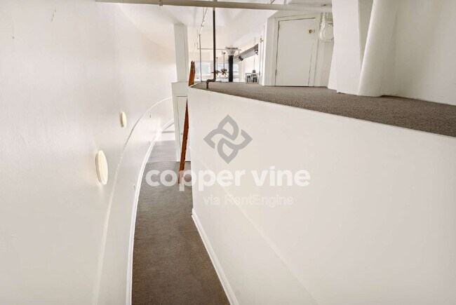 Building Photo - 1617 California St