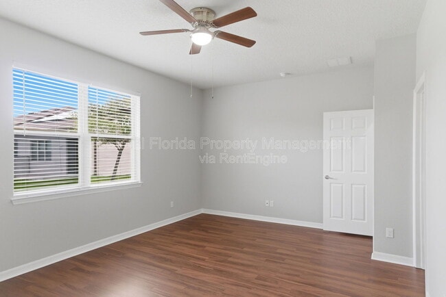 Building Photo - 2772 Mead Ave