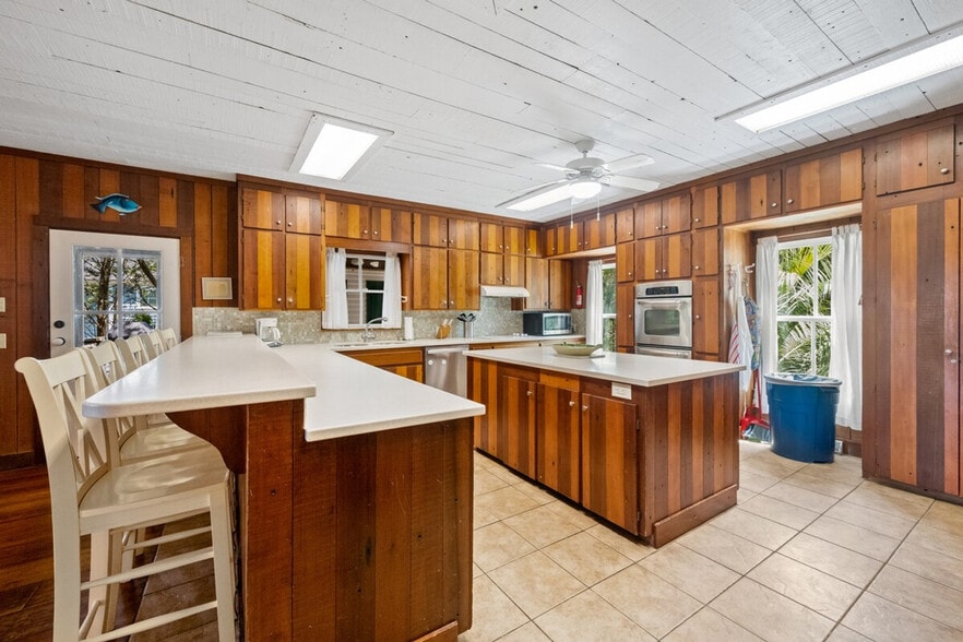 Building Photo - 496 Debordieu Blvd