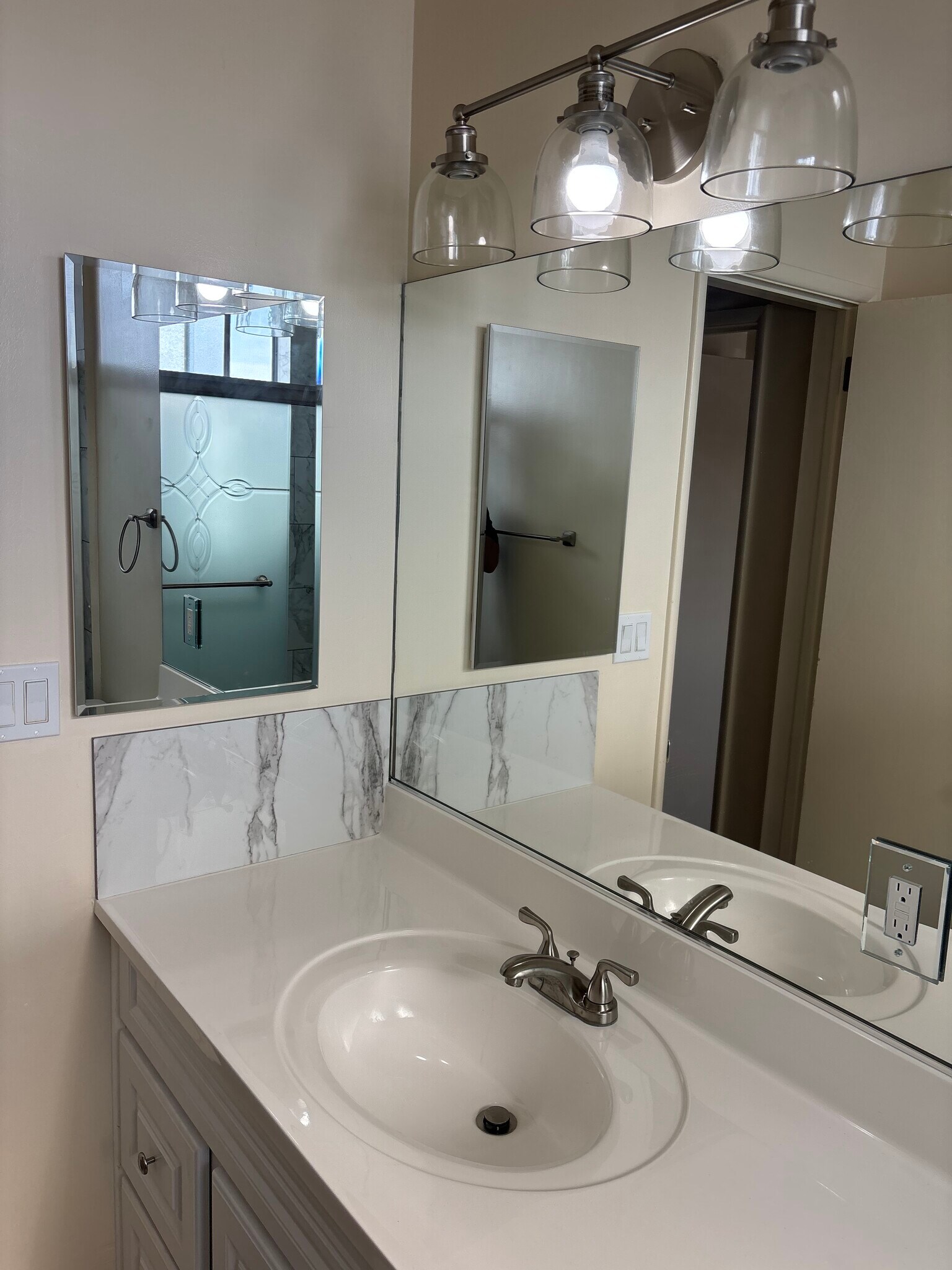 Building Photo - 16413 S Dalton Ave