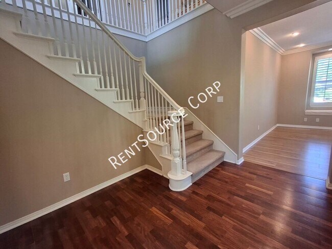 Building Photo - 27046 Maple Tree Ct