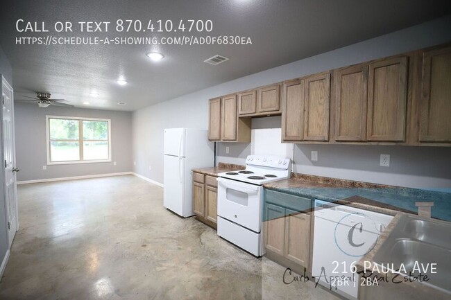 Building Photo - 2 bed, 2 bath apt recently built in Truman...