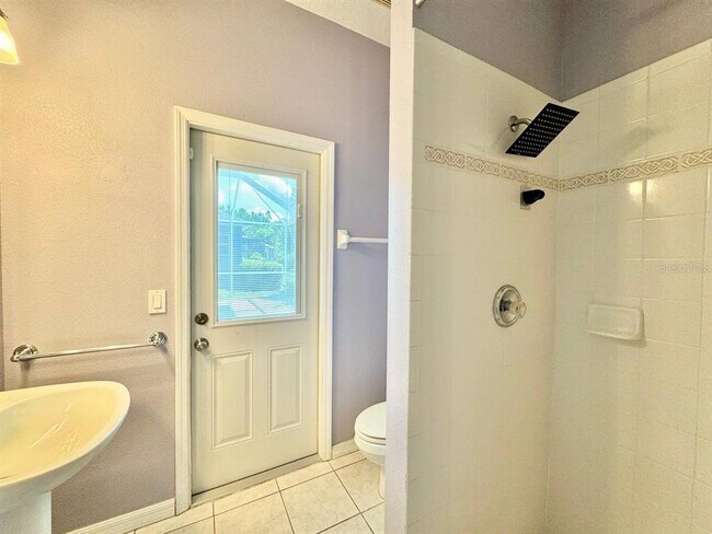 Building Photo - 14639 Coral Berry Dr