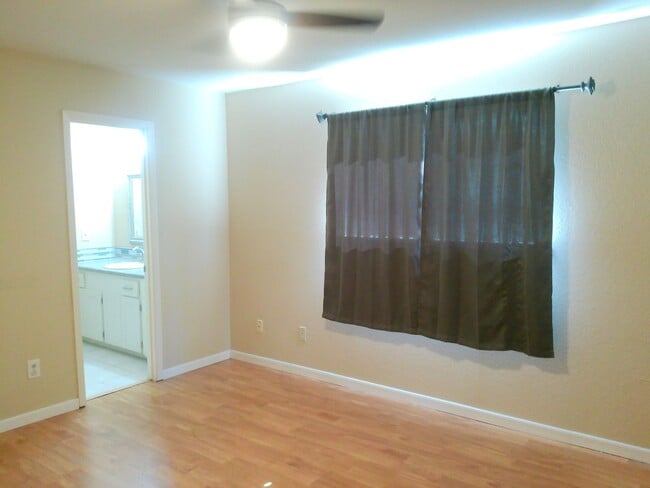 Building Photo - 7417 Whisper Wind Dr