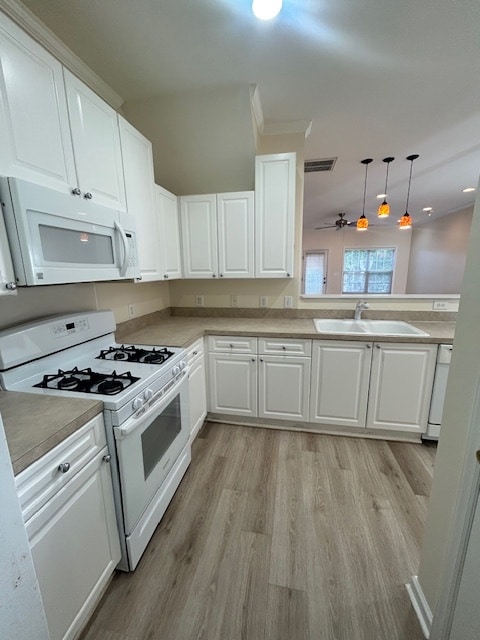 Building Photo - 2113 Thornblade Dr