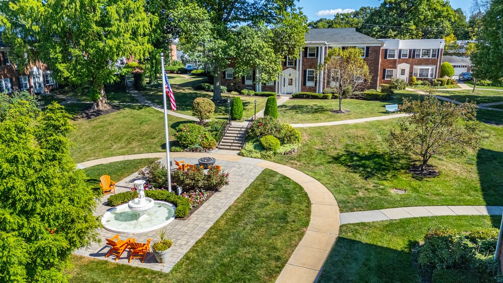 Primary Photo - The Parc at Summit