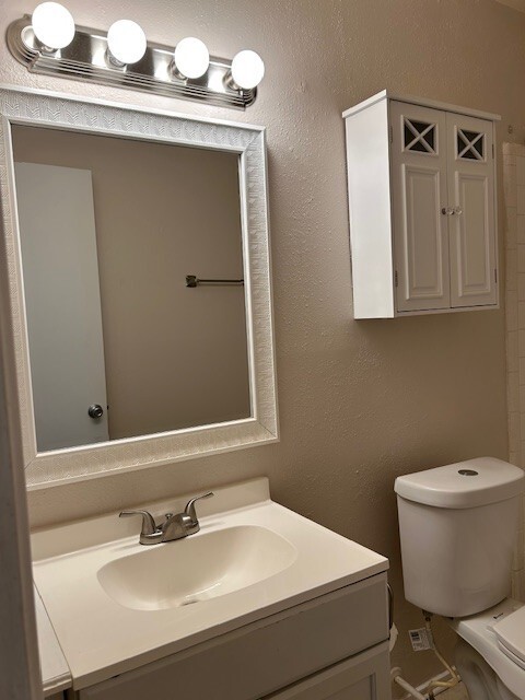 Building Photo - 5414 Fawn Trail Ln