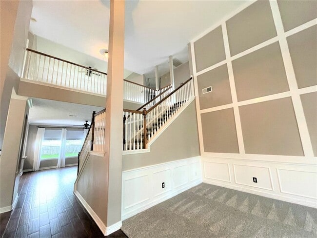 Building Photo - 16407 Stone Prairie Dr