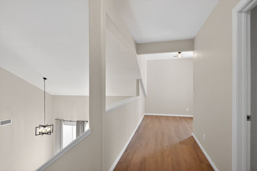 Building Photo - 2111 Rebecca Way