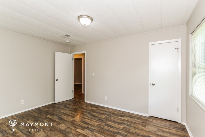 Building Photo - 230 Poplar Springs Dr
