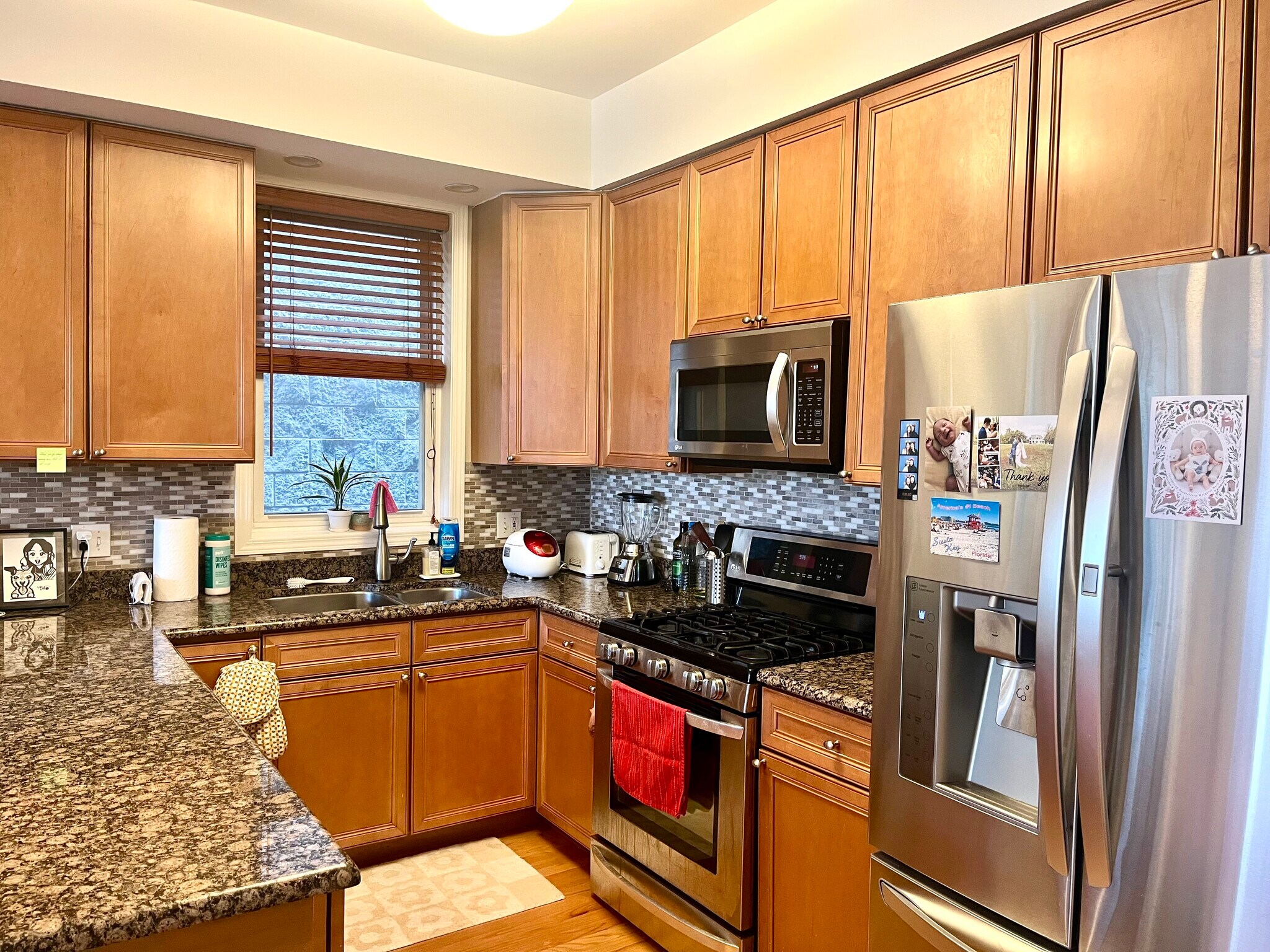 Kitchen - 817 N Bishop St