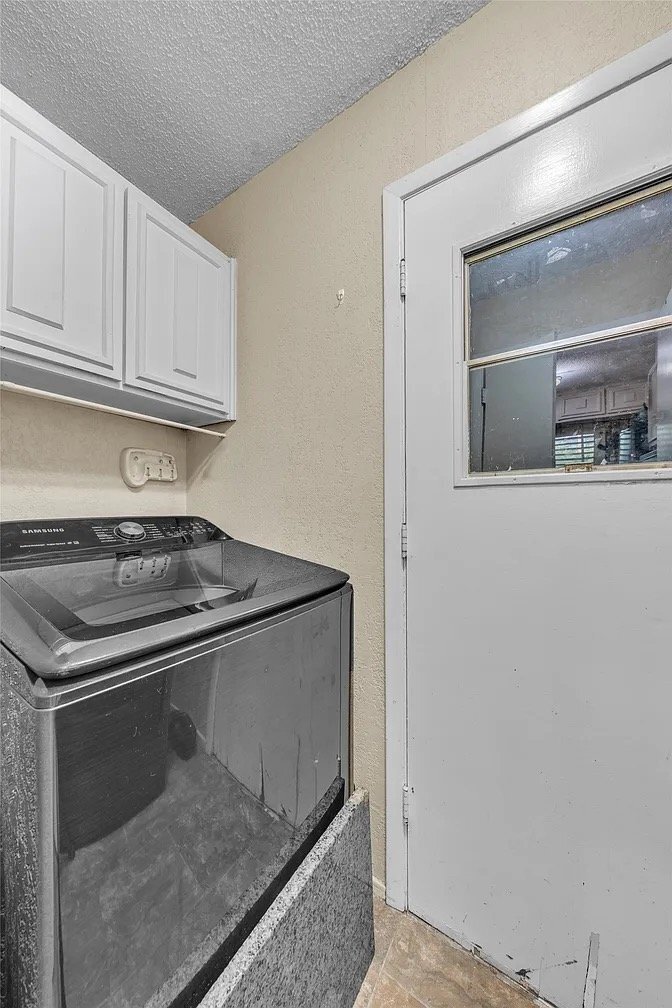 Building Photo - 2908 Nancy Cir