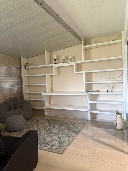 Building Photo - 5775 Fernley Dr W