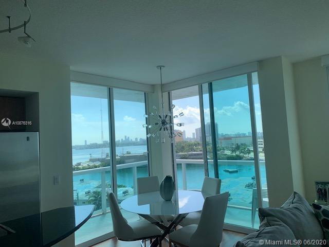 Building Photo - 7900 Harbor Island Dr